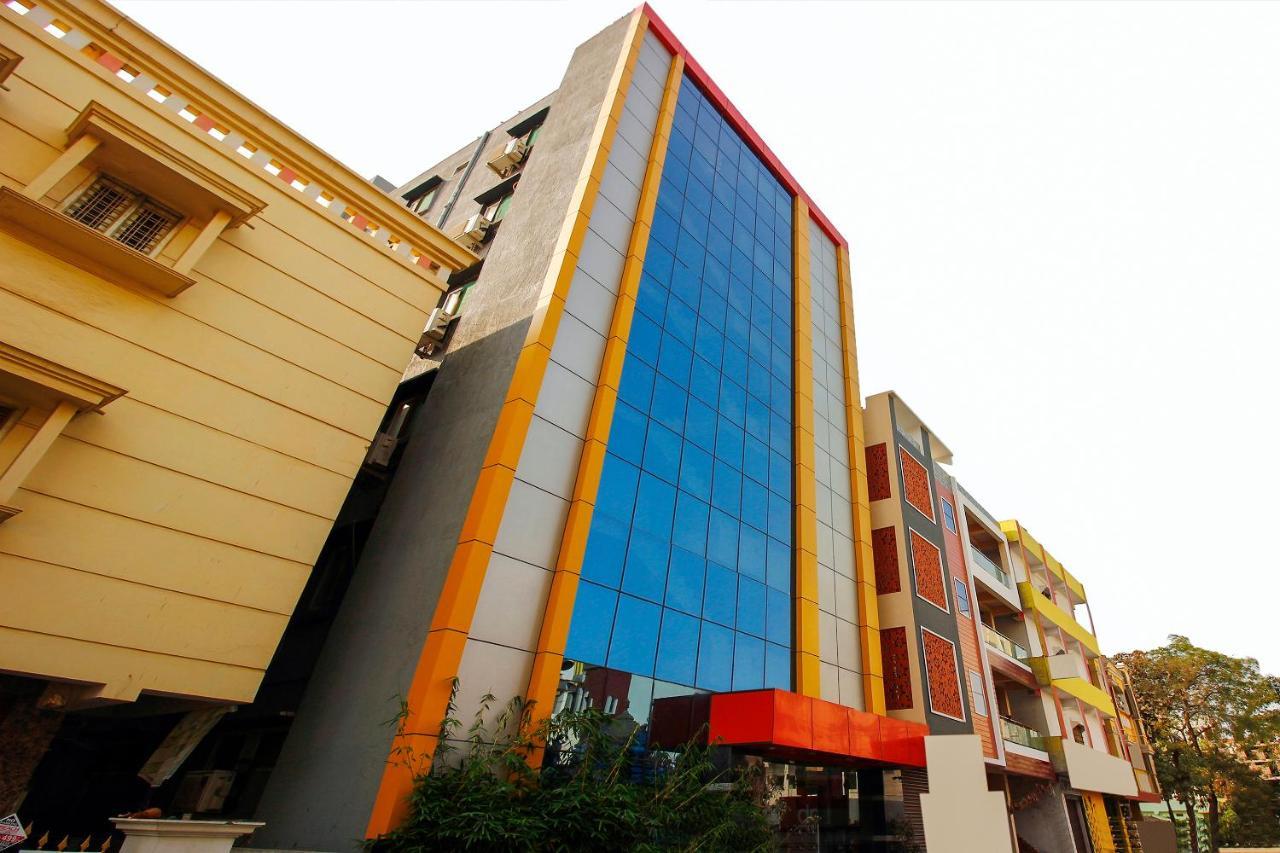 Oyo 29131 Hotel Mn Grand Shamshabad Ngoại thất bức ảnh