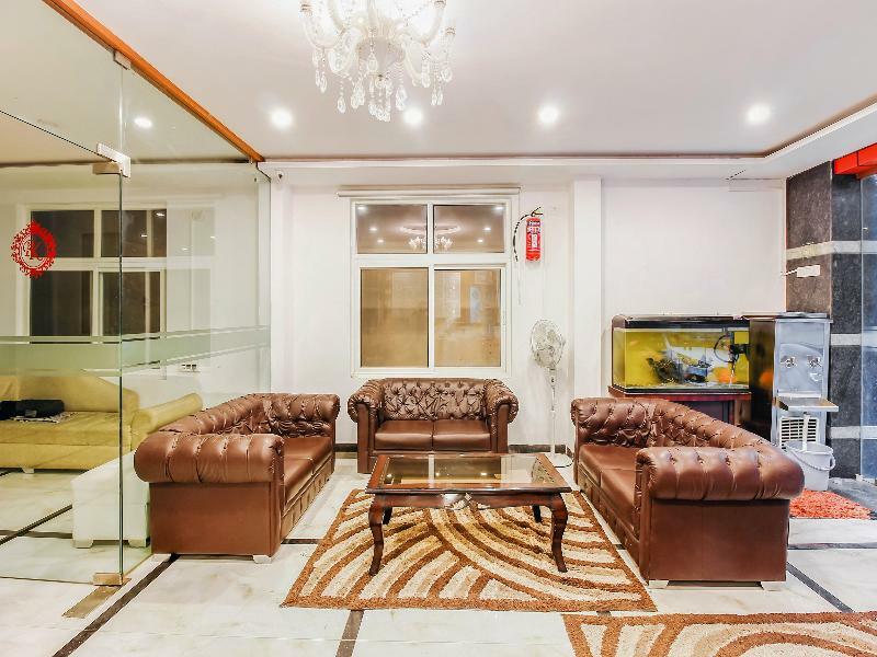 Oyo 29131 Hotel Mn Grand Shamshabad Ngoại thất bức ảnh